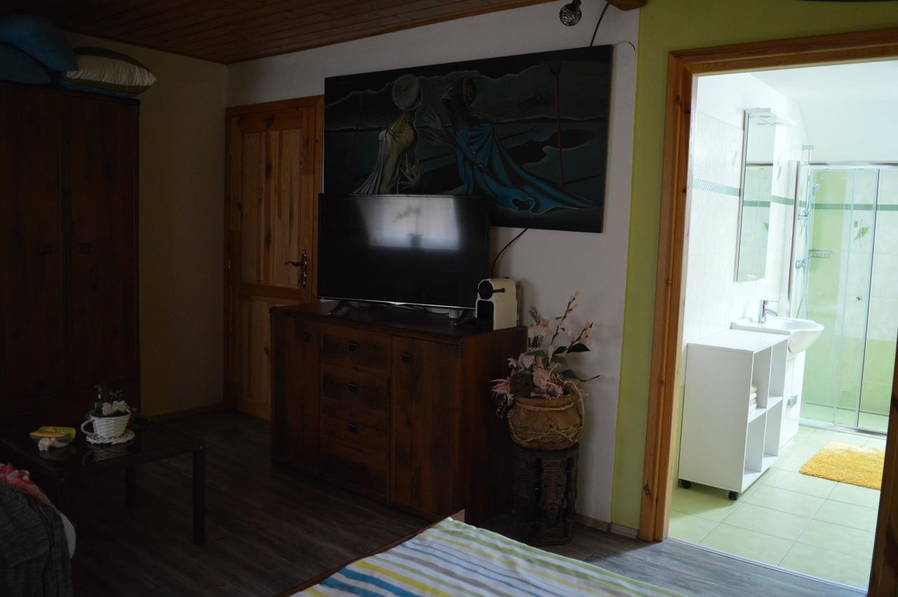 Guest House Hakluv Mlyn Hrabetice  Exterior photo